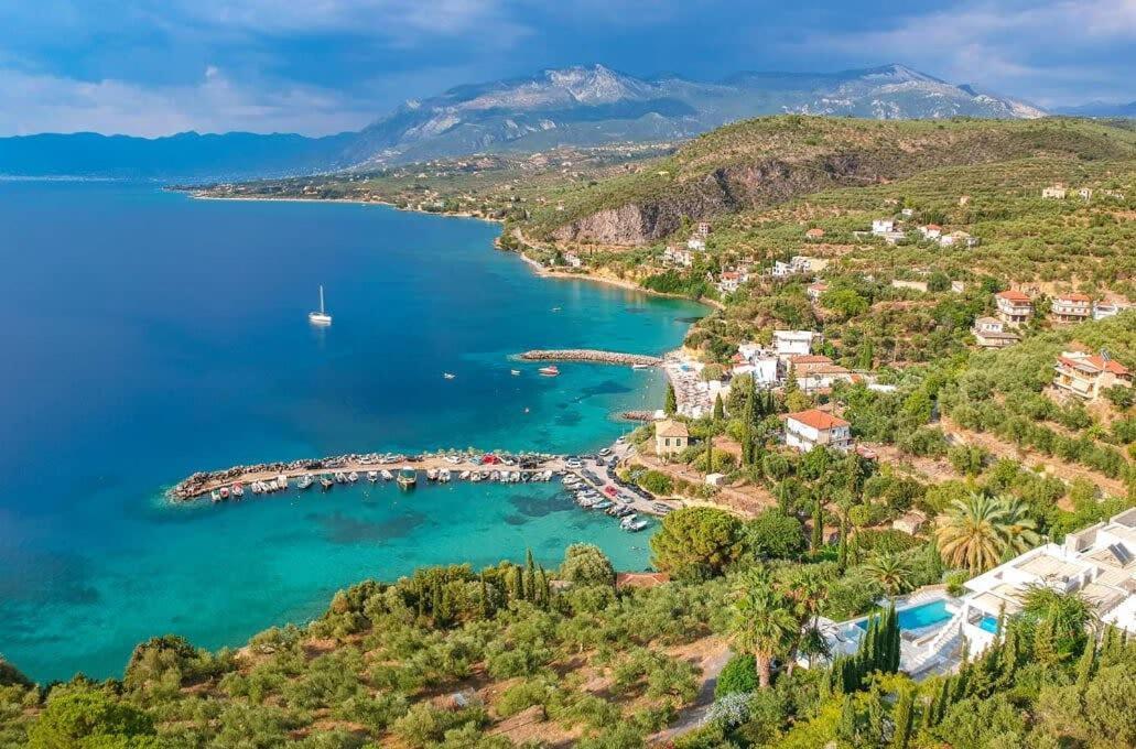 הוילה Kitriaí Coastal Stone Hideaway With Stunning Scenery מראה חיצוני תמונה